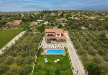 Kalisun Pool House by Georgalas — Халкідікі, Греція мініатюра 9