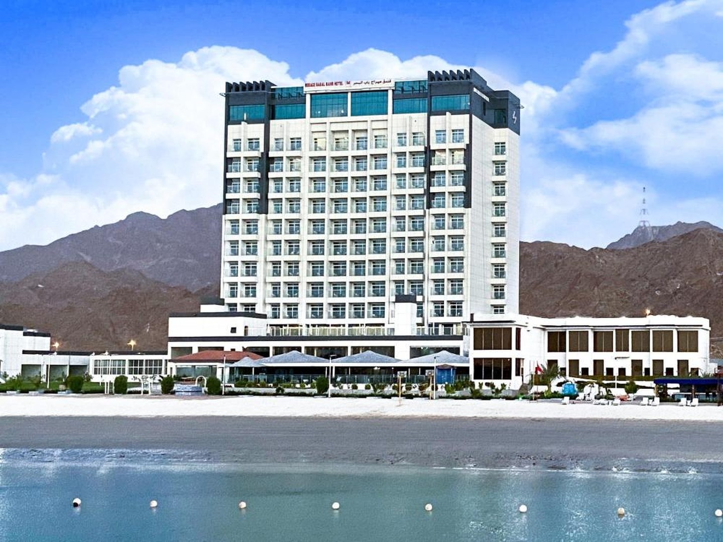 Mirage Bab Al Bahr Beach Hotel — Фуджейра, Об'єднані Арабські Емірати — фото 1