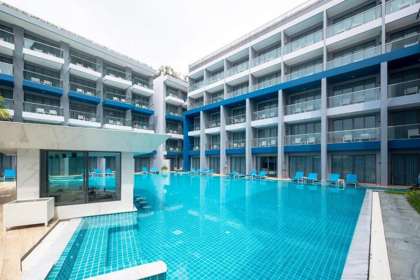 Bluesotel Smart Krabi Aonang Beach — Крабі, Таїланд мініатюра 9