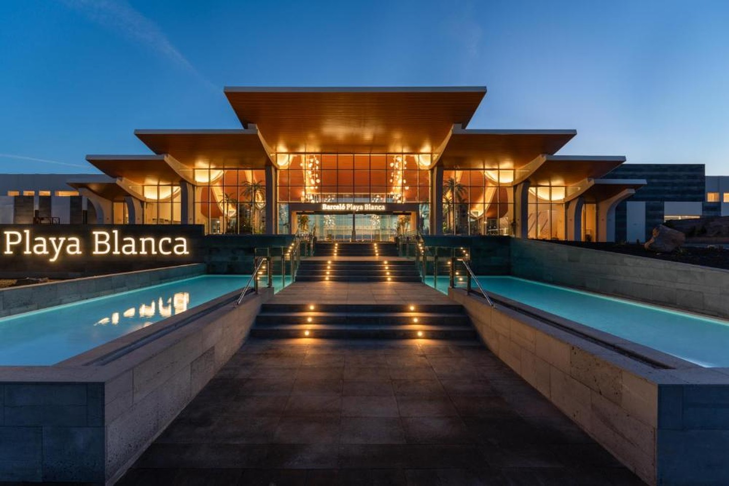 Barcelo Playa Blanca — о. Лансароте, Іспанія — фото 1