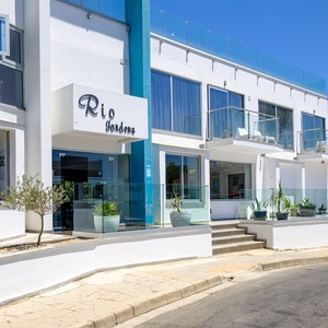 Rio Gardens Apartments