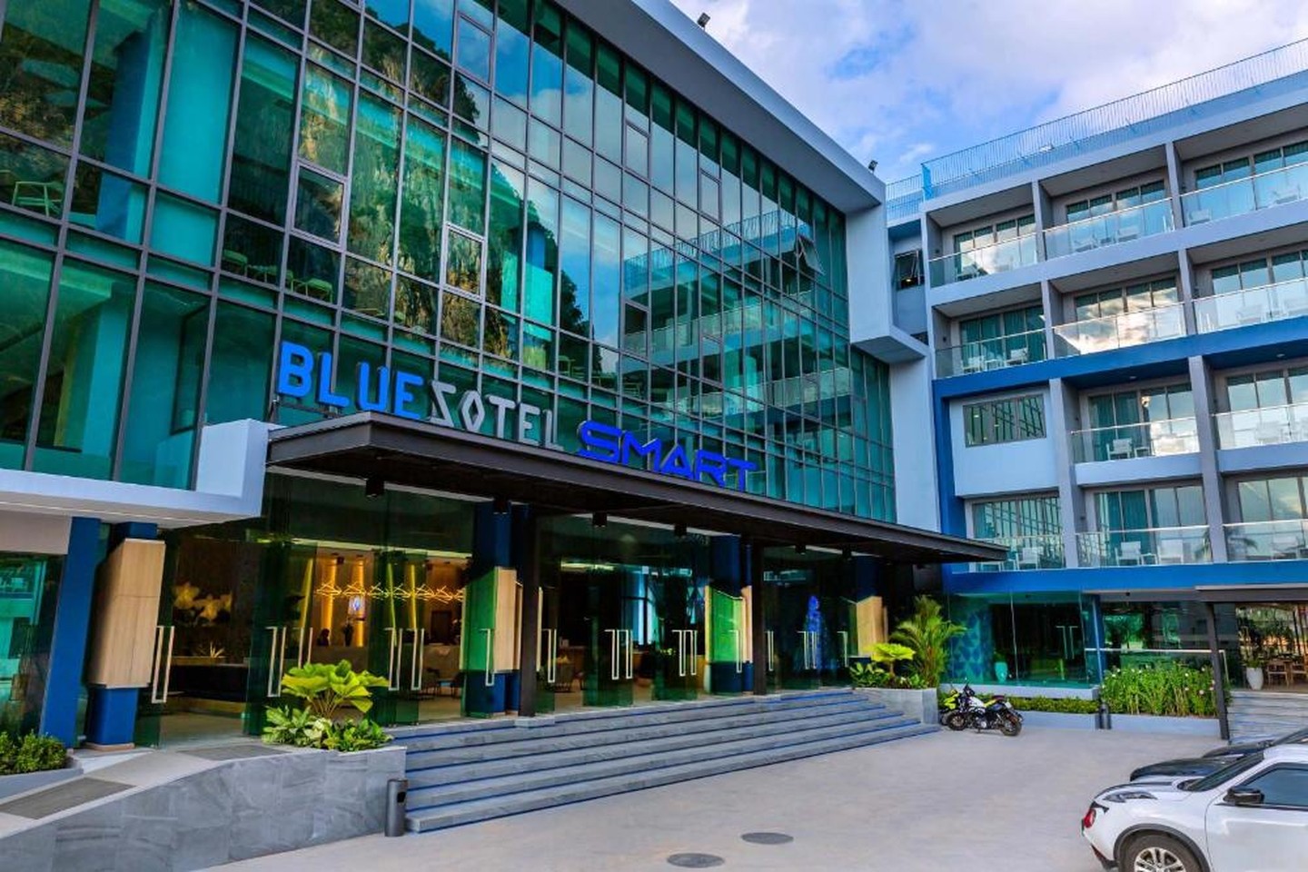 Bluesotel Smart Krabi Aonang Beach — Крабі, Таїланд — фото 1