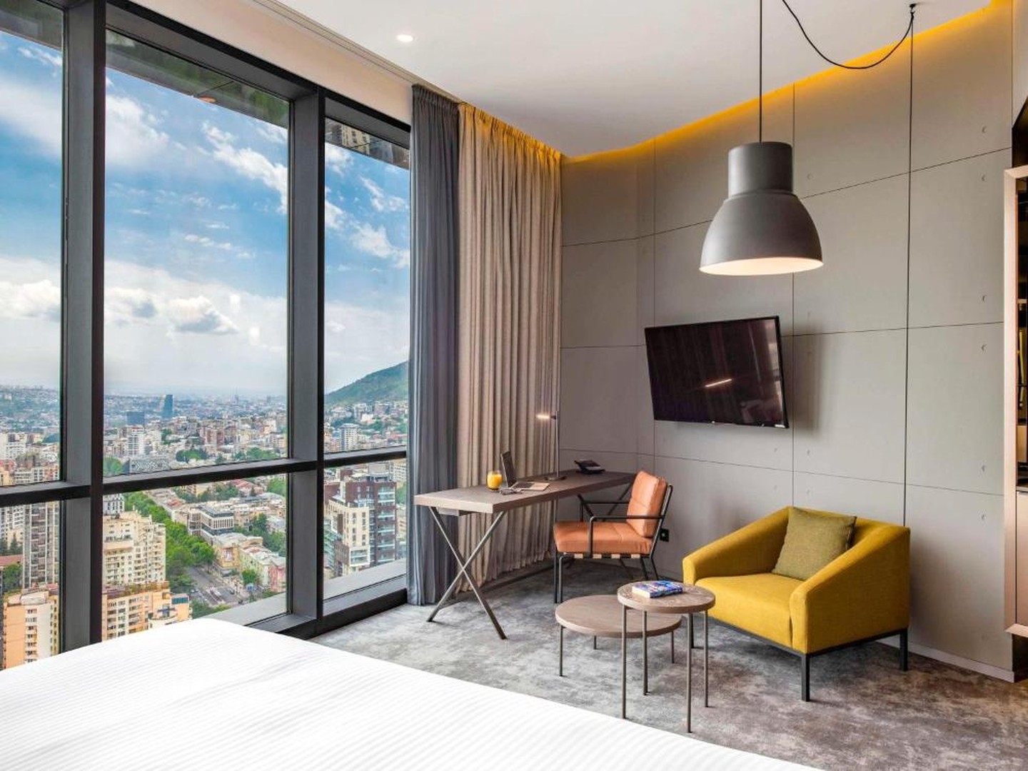 Pullman Tbilisi Axis Towers — Тбілісі, Грузія мініатюра 100