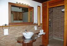 Heliconia Grove — о. Праслін, Сейшельські острови мініатюра 8