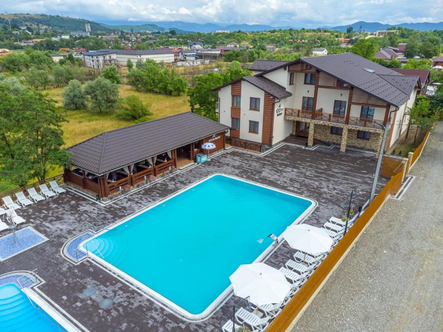 Sofion Hotel & Resort — Карпати, Україна — фото 1