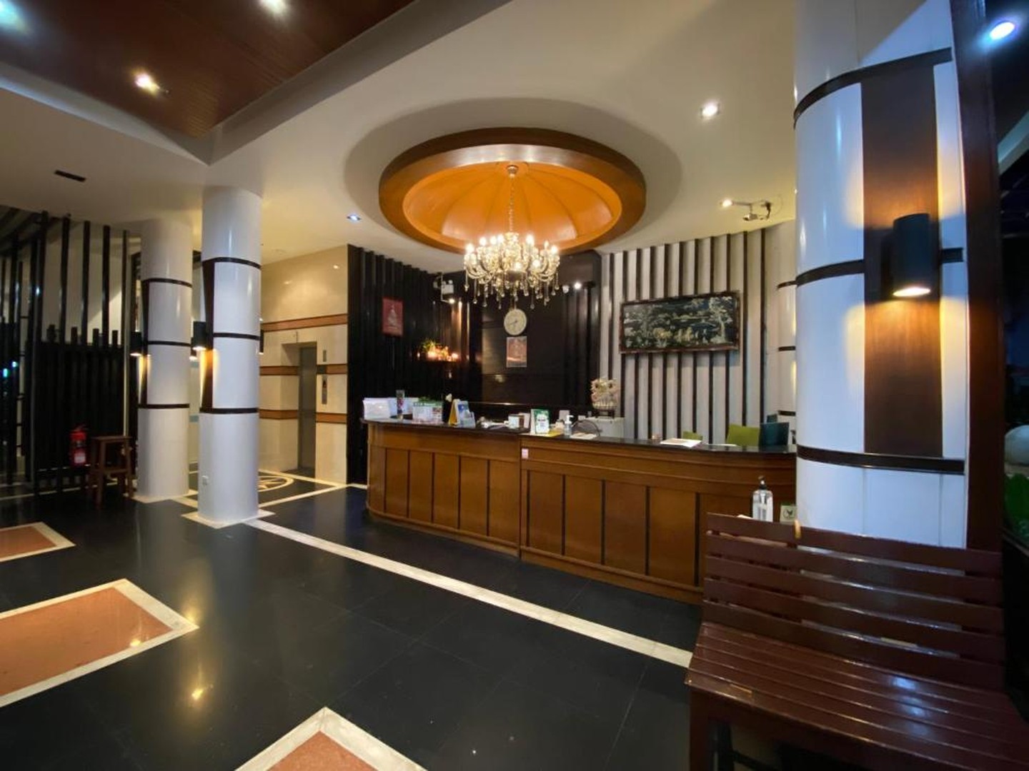 77 Patong Hotel & Spa — о. Пхукет, Таїланд мініатюра 10