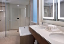 Holiday Inn Dubai Festival City — Дубаї, Об'єднані Арабські Емірати мініатюра 88
