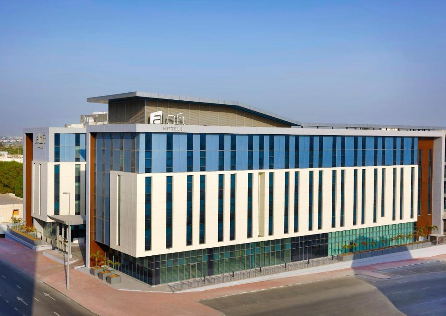 Aloft Dubai Airport — Дубаї, Об'єднані Арабські Емірати мініатюра 42