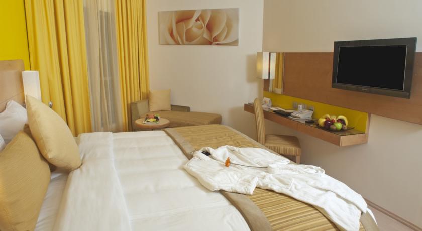 Al Khoory Executive Hotel — Дубаї, Об'єднані Арабські Емірати мініатюра 76