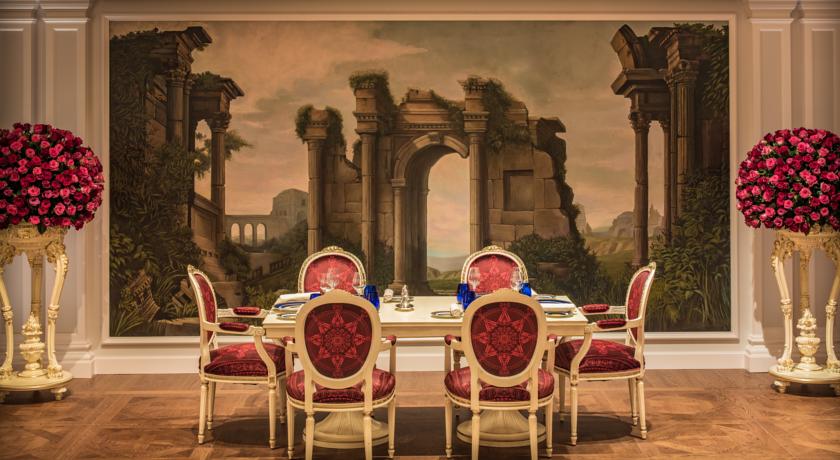 Palazzo Versace Dubai — Дубаї, Об'єднані Арабські Емірати мініатюра 99