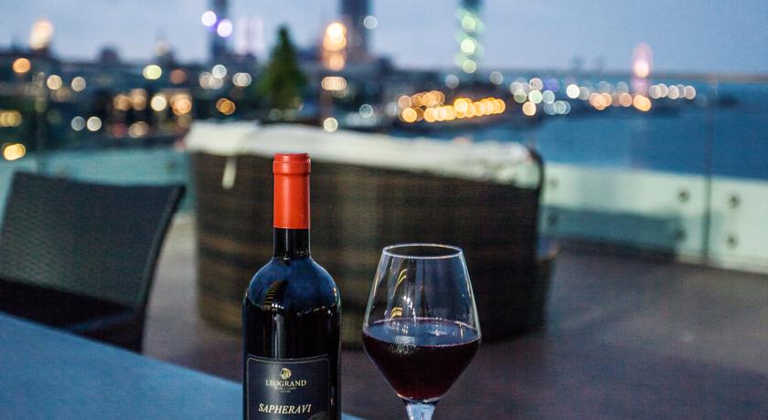 JRW Welmond Hotel & Casino Batumi — Батумі, Грузія мініатюра 121