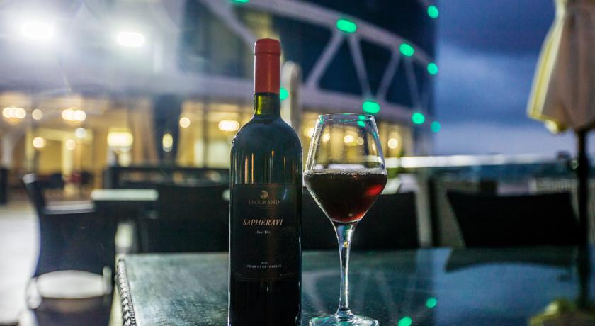 JRW Welmond Hotel & Casino Batumi — Батумі, Грузія мініатюра 122