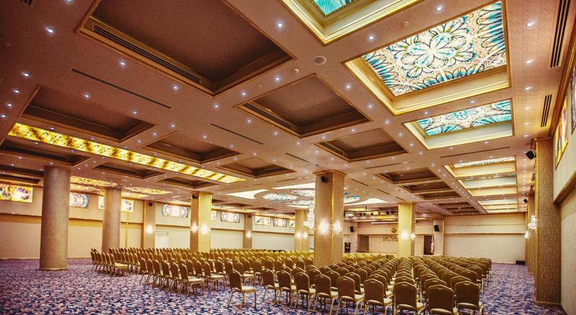 JRW Welmond Hotel & Casino Batumi — Батумі, Грузія мініатюра 125