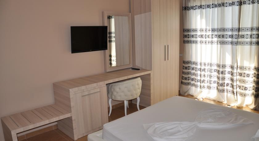 Coral Hotel & Resort Radhime — Орикум, Албанія мініатюра 41
