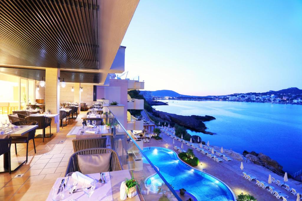 Iberostar Suite Jardin del Sol Santa Ponsa, Кальвія, Іспанія мініатюра 38