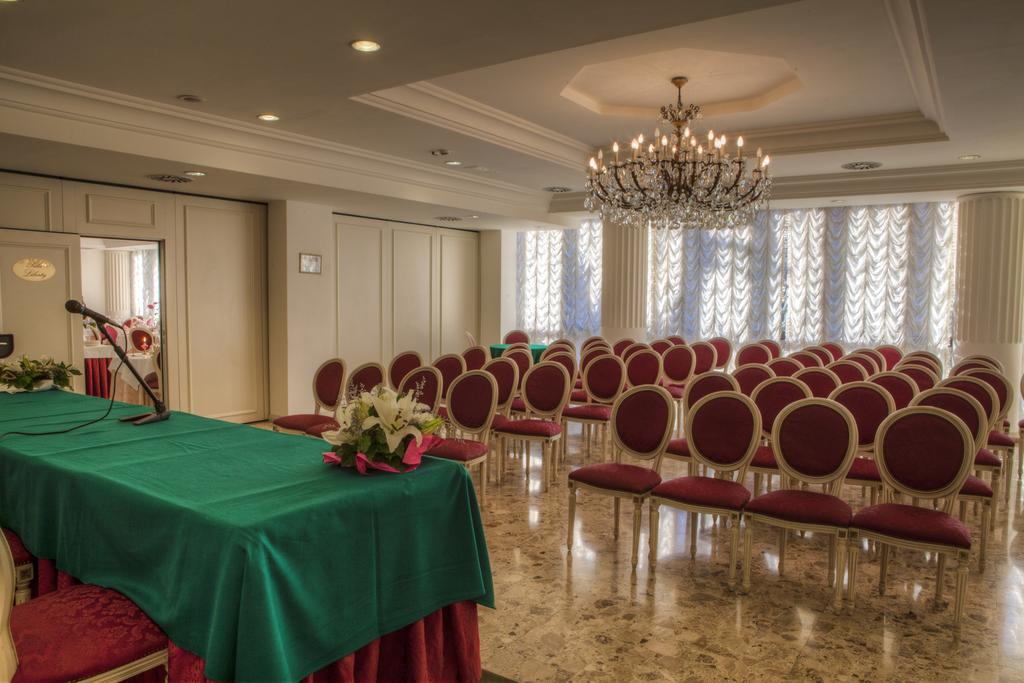 President Hotel — Емілія Романья, Італія мініатюра 207