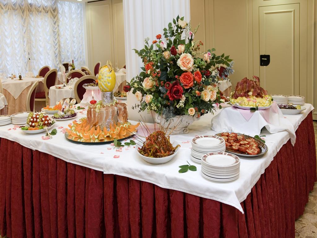 President Hotel — Емілія Романья, Італія мініатюра 221