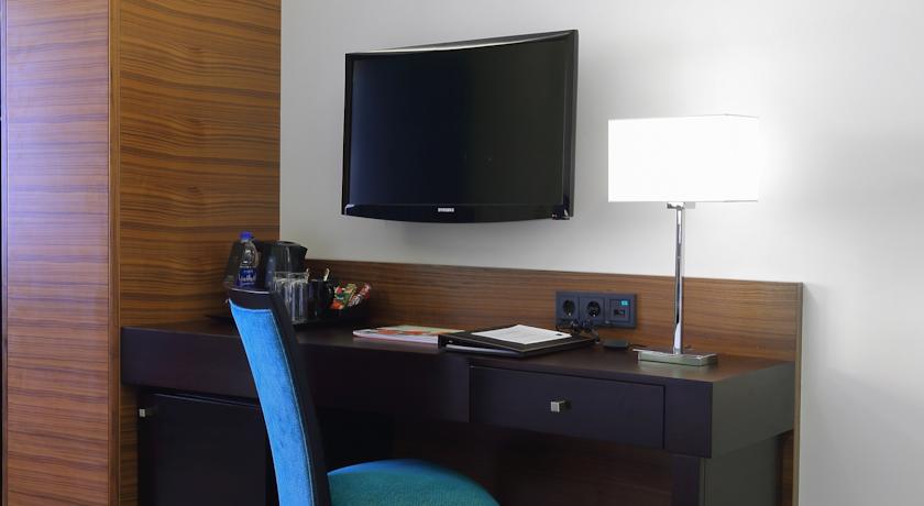 Corp Executive Hotel — Амман, Йорданія мініатюра 12