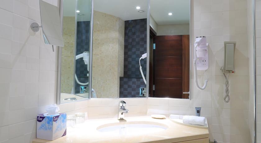 Corp Executive Hotel — Амман, Йорданія мініатюра 14