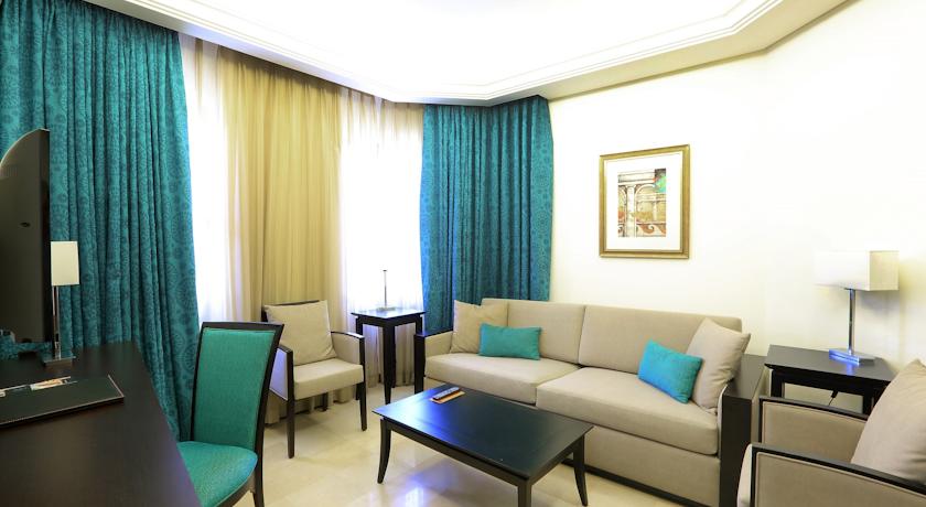 Corp Executive Hotel — Амман, Йорданія мініатюра 15