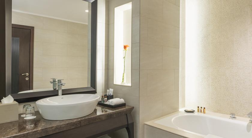 Sheraton Sharjah Beach Resort & Spa — Шарджа, Об'єднані Арабські Емірати мініатюра 119