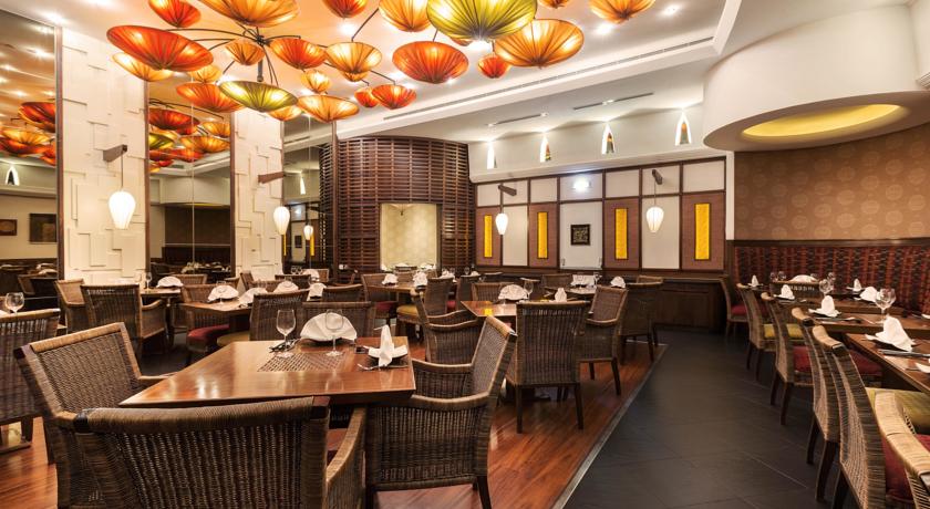 Radisson Blu Hotel & Resort Abu Dhabi Corniche — Абу Дабі, Об'єднані Арабські Емірати мініатюра 170
