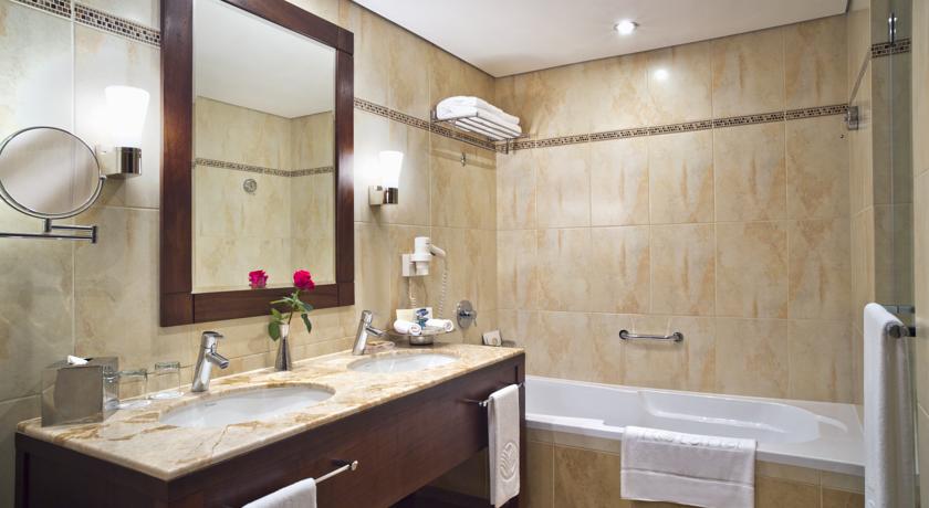 Khalidiya Palace Rayhaan by Rotana — Абу Дабі, Об'єднані Арабські Емірати мініатюра 20