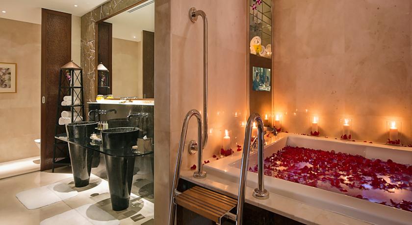 Al Raha Beach Hotel — Абу Дабі, Об'єднані Арабські Емірати мініатюра 12