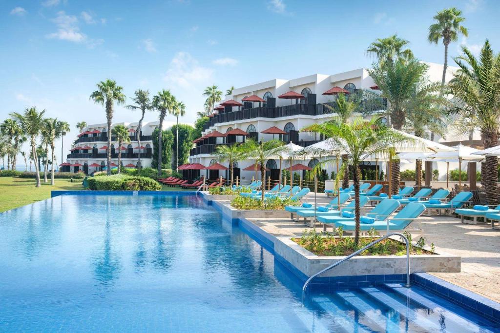 JA Palm Tree Court — Дубаї, Об'єднані Арабські Емірати мініатюра 155