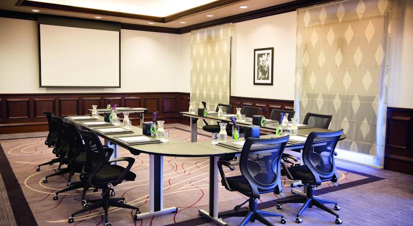 Movenpick Hotel & Apartments Bur Dubai — Дубаї, Об'єднані Арабські Емірати мініатюра 196