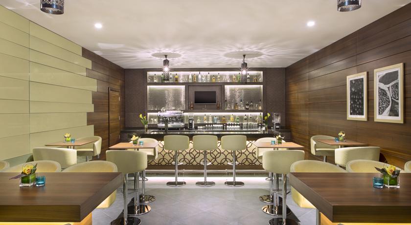 Hilton Garden Inn Dubai Al Muraqabat — Дубаї, Об'єднані Арабські Емірати мініатюра 60