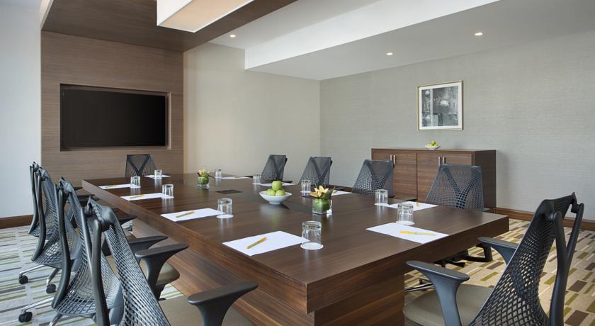 Hilton Garden Inn Dubai Al Muraqabat — Дубаї, Об'єднані Арабські Емірати мініатюра 68