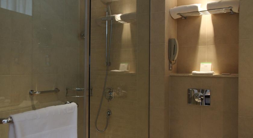 Centro Yas Island Rotana — Абу Дабі, Об'єднані Арабські Емірати мініатюра 18