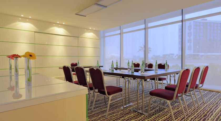 Park Inn by Radisson Abu Dhabi Yas Island — Абу Дабі, Об'єднані Арабські Емірати мініатюра 25