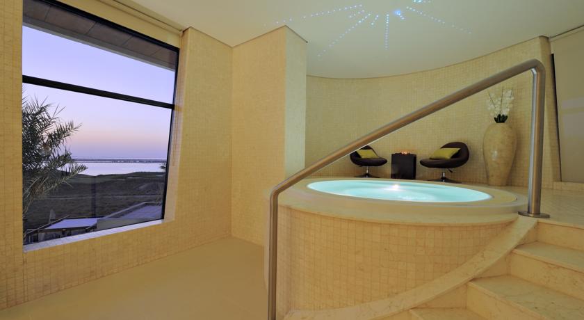 Radisson Blu Hotel Yas Island, Абу Дабі, Об'єднані Арабські Емірати мініатюра 25