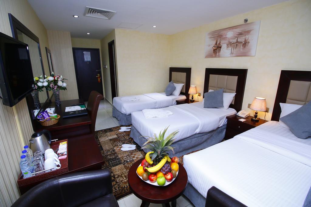 Royal Falcon Hotel — Дубаї, Об'єднані Арабські Емірати мініатюра 59