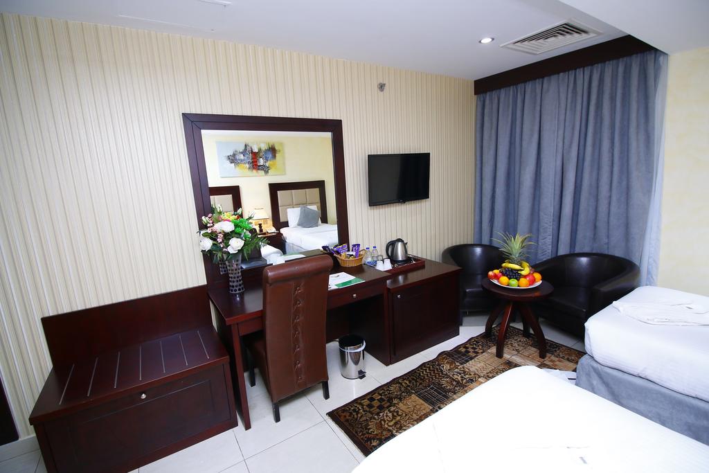 Royal Falcon Hotel — Дубаї, Об'єднані Арабські Емірати мініатюра 60