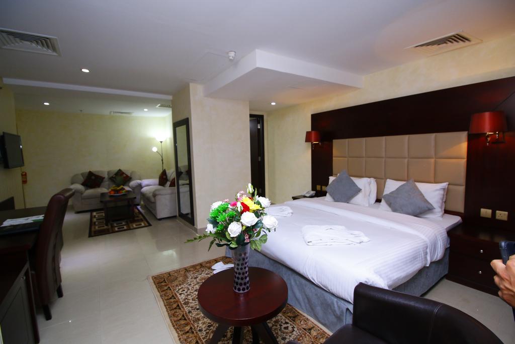 Royal Falcon Hotel — Дубаї, Об'єднані Арабські Емірати мініатюра 69