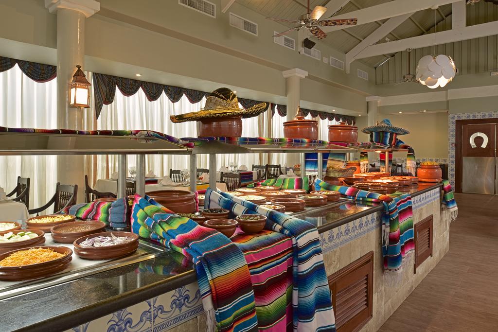 Iberostar Waves Punta Cana — Баваро, Домініканська Республіка мініатюра 37