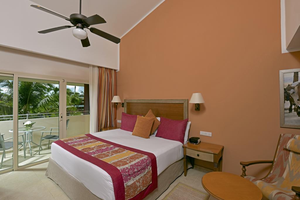 Iberostar Waves Punta Cana — Баваро, Домініканська Республіка мініатюра 39