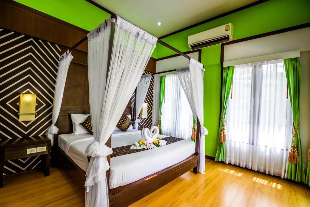 Andaman Beach Resort — Крабі, Таїланд — фото 1