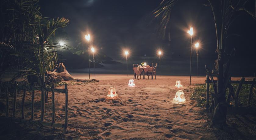 Rockside Beach Resort — Індурува, Шрі Ланка мініатюра 18