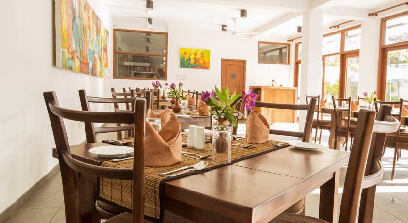 Rockside Beach Resort — Індурува, Шрі Ланка мініатюра 41