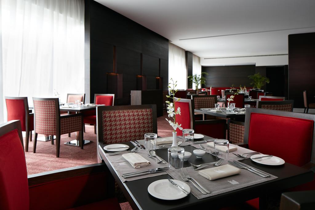 Royal M Hotel Fujairah — Фуджейра, Об'єднані Арабські Емірати мініатюра 37