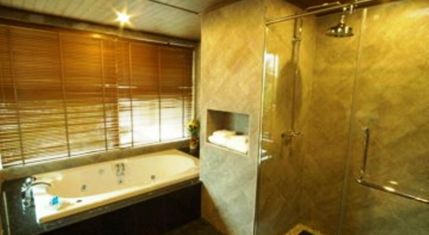 Avalon Beach Resort — Паттайя, Таїланд мініатюра 24
