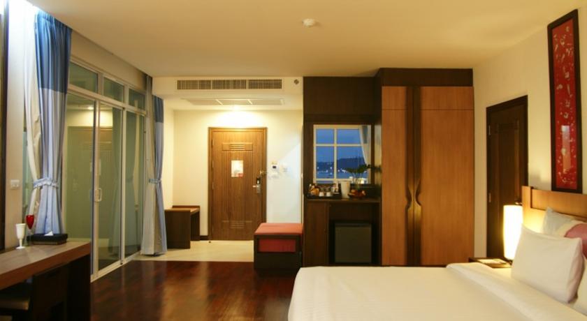 D-Beach Pattaya Discovery Beach Hotel, Паттайя, Таїланд мініатюра 24