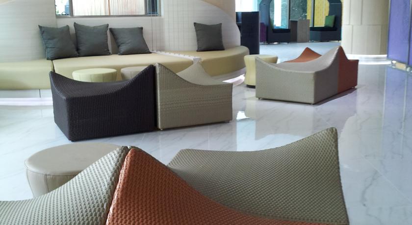 D-Beach Pattaya Discovery Beach Hotel, Паттайя, Таїланд мініатюра 36