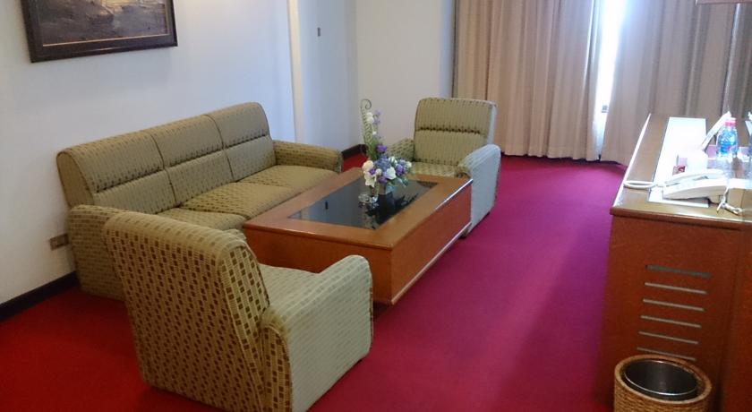 Camelot Hotel Pattaya Prathumnak — Паттайя, Таїланд мініатюра 6