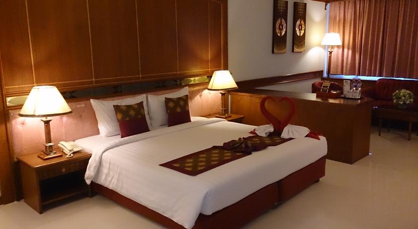 Camelot Hotel Pattaya Prathumnak — Паттайя, Таїланд мініатюра 8