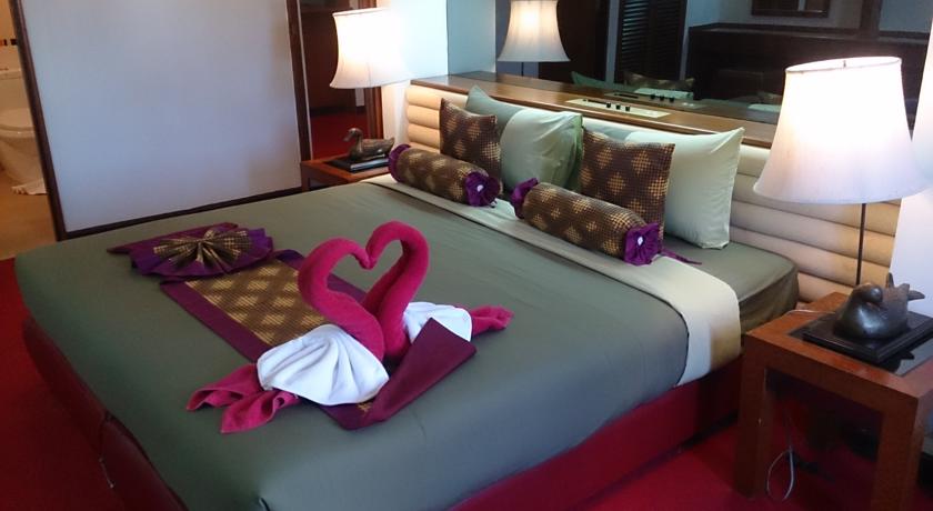 Camelot Hotel Pattaya Prathumnak — Паттайя, Таїланд мініатюра 9